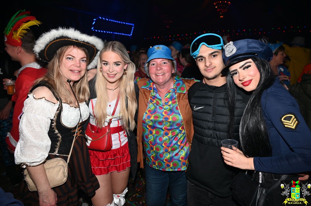 ../Images/Steegfeest XL 137.jpg
